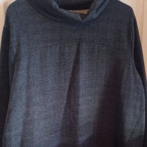 WOMEN'S FALL SWEATER